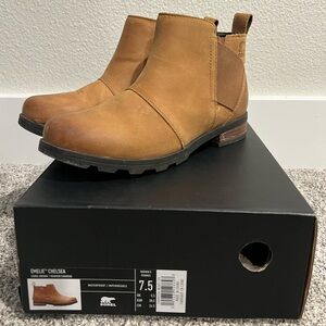 Camel Brown 7.5 Sorel Women’s Emelie Waterproof Boots